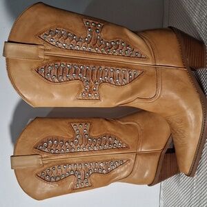 Zigi New York Tan Western Leather Boots Size 8M NWT